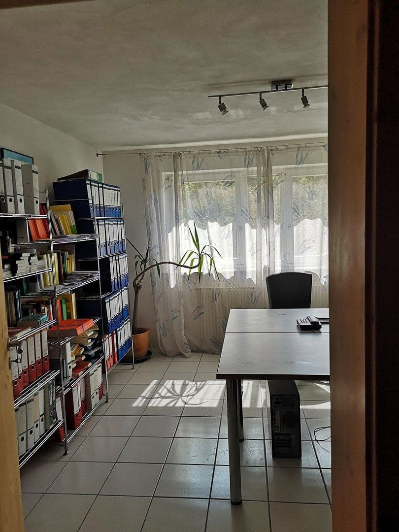 Prodej domu 245 m², pozemek 890 m², Rosenfeld, Bádensko-Württembersko Prodej domu 245 m², pozemek 890 m², Rosenfeld, Bádensko-Württembersko