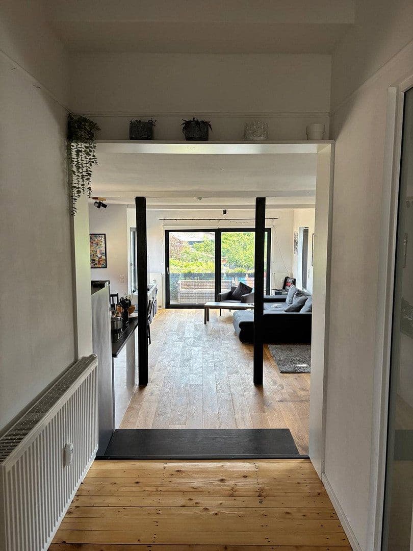 Pronájem bytu 4+kk 108 m², Rheinauer Str. 34, Brühl, Bádensko-Württembersko Pronájem bytu 4+kk 108 m², Rheinauer Str. 34, Brühl, Bádensko-Württembersko
