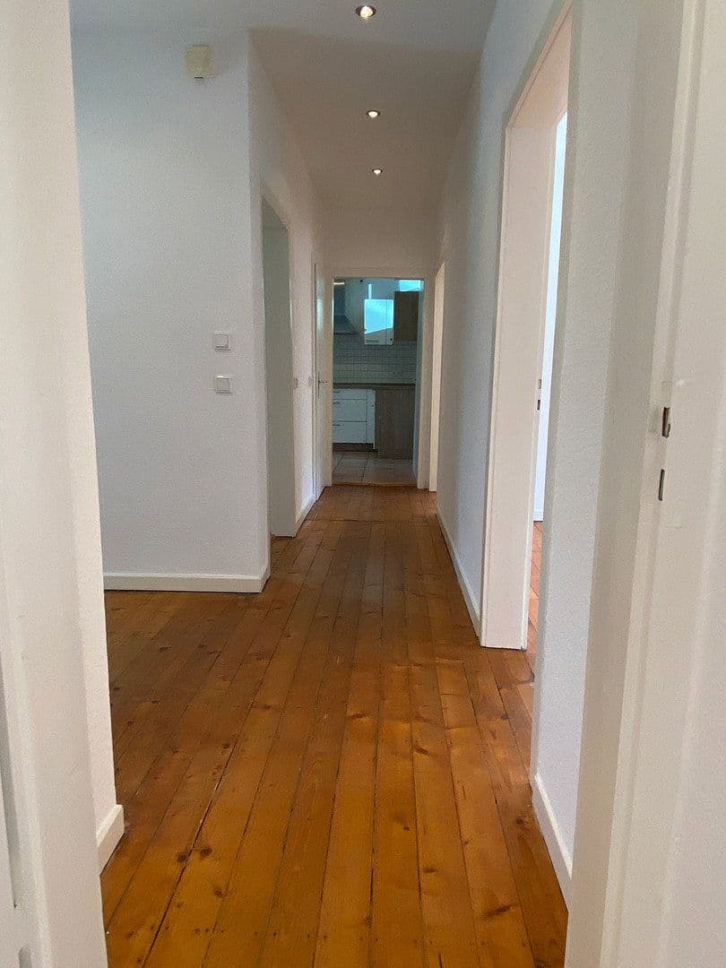 Pronájem bytu 3+1 83 m², Kapellenstraße, Bad Driburg, Severní Porýní-Vestfálsko Pronájem bytu 3+1 83 m², Kapellenstraße, Bad Driburg, Severní Porýní-Vestfálsko