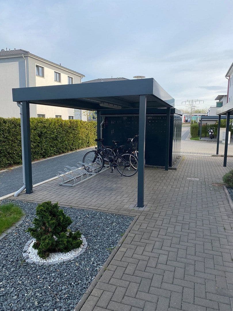 Pronájem bytu 3+1 96 m², Braunschweig, Dolní Sasko Pronájem bytu 3+1 96 m², Braunschweig, Dolní Sasko