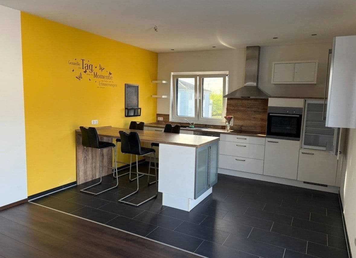 Pronájem bytu 3+1 96 m², Braunschweig, Dolní Sasko Pronájem bytu 3+1 96 m², Braunschweig, Dolní Sasko
