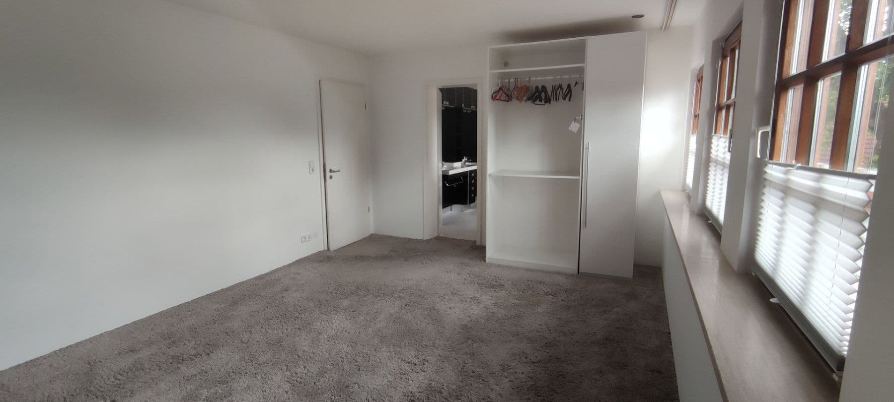 Pronájem bytu 3+1 120 m², Seelze, Dolní Sasko Pronájem bytu 3+1 120 m², Seelze, Dolní Sasko