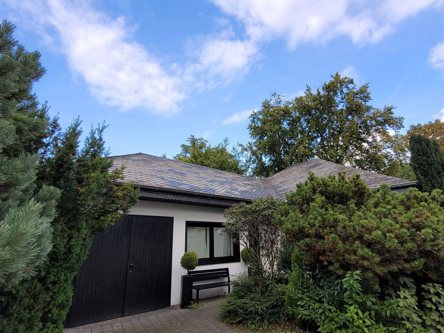 Prodej domu 141 m², pozemek 840 m², Neuenberger Straße, Neuss, Severní Porýní-Vestfálsko Prodej domu 141 m², pozemek 840 m², Neuenberger Straße, Neuss, Severní Porýní-Vestfálsko