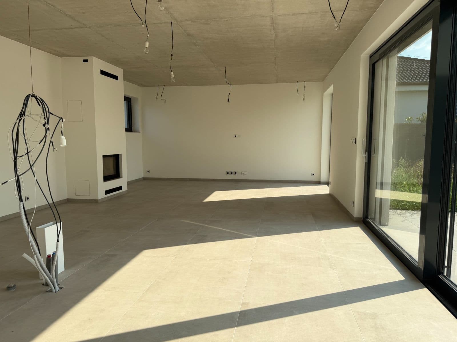 Prodej domu 159 m², pozemek 854 m², Pomněnková, Mukařov, Středočeský kraj Prodej domu 159 m², pozemek 854 m², Pomněnková, Mukařov, Středočeský kraj
