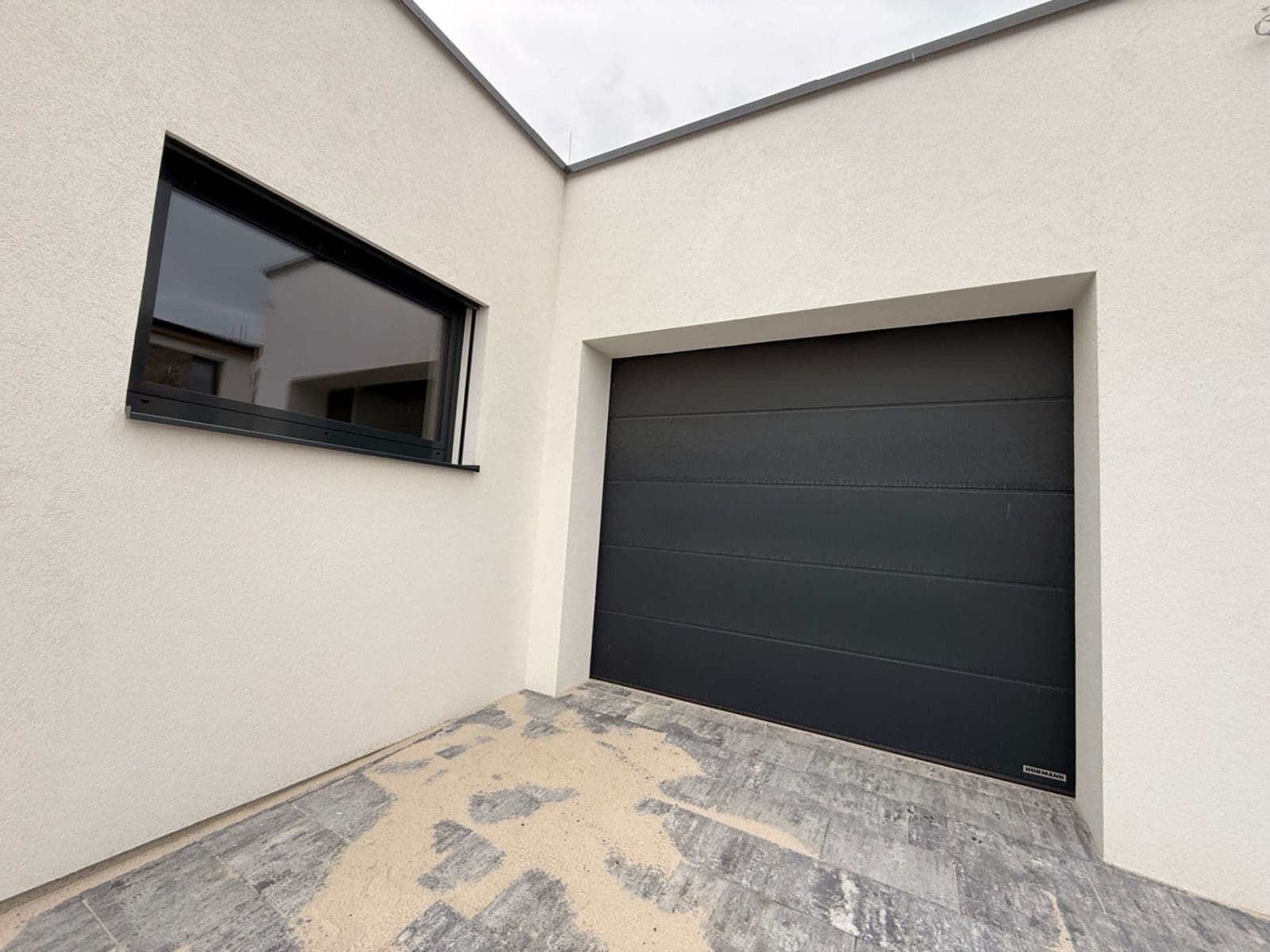 Prodej domu 159 m², pozemek 854 m², Pomněnková, Mukařov, Středočeský kraj Prodej domu 159 m², pozemek 854 m², Pomněnková, Mukařov, Středočeský kraj