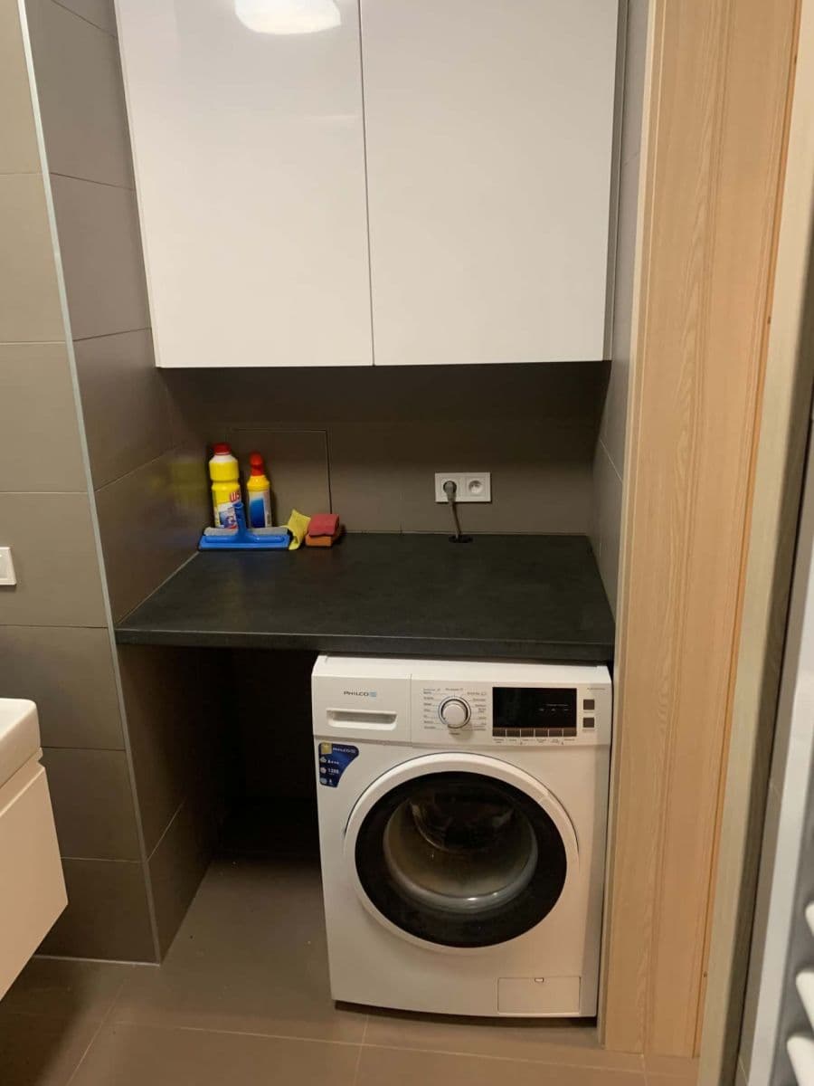 Pronájem bytu 2+kk 48 m², Pod Kavalírkou, Praha, Praha Pronájem bytu 2+kk 48 m², Pod Kavalírkou, Praha, Praha