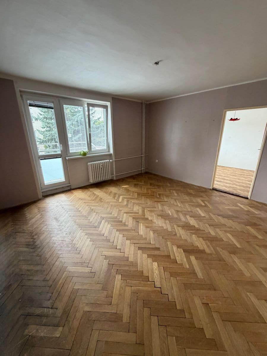Prodej bytu 3+1 69 m², Písečná, Hradec Králové, Královéhradecký kraj Prodej bytu 3+1 69 m², Písečná, Hradec Králové, Královéhradecký kraj
