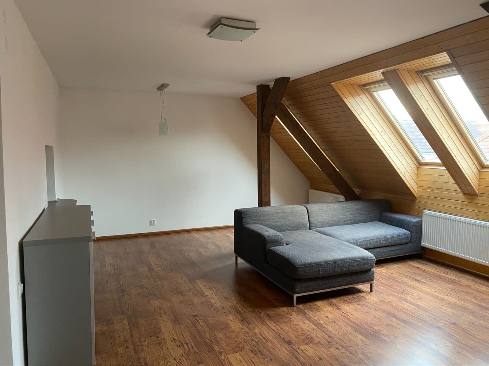 Pronájem bytu 2+1 87 m², Za Poštou, Praha, Praha Pronájem bytu 2+1 87 m², Za Poštou, Praha, Praha