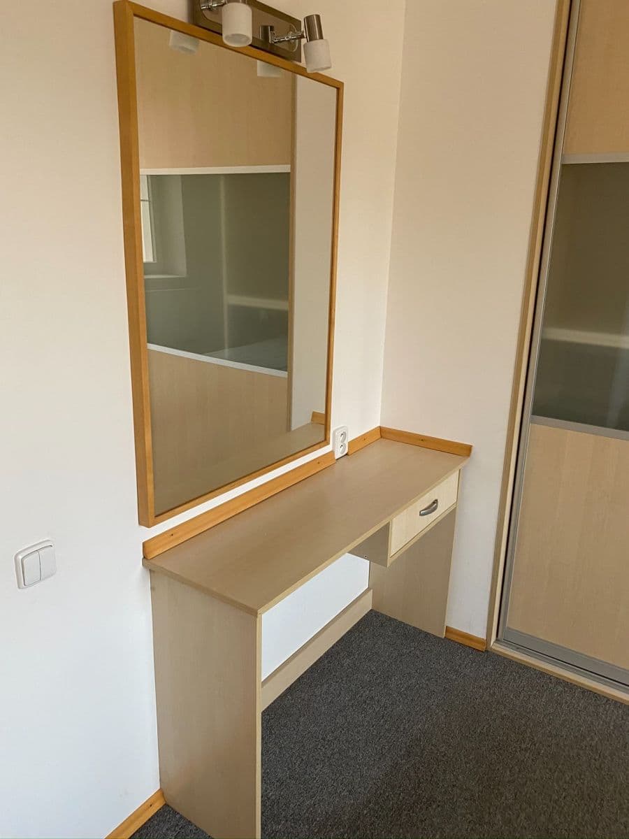 Pronájem bytu 2+1 87 m², Za Poštou, Praha, Praha Pronájem bytu 2+1 87 m², Za Poštou, Praha, Praha