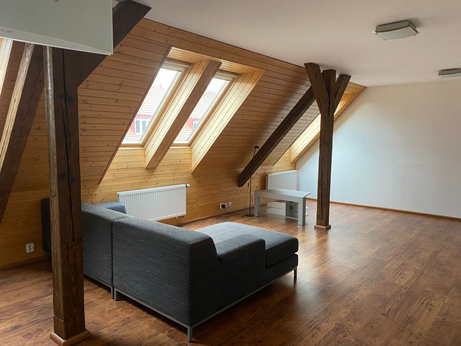 Pronájem bytu 2+1 87 m², Za Poštou, Praha, Praha Pronájem bytu 2+1 87 m², Za Poštou, Praha, Praha