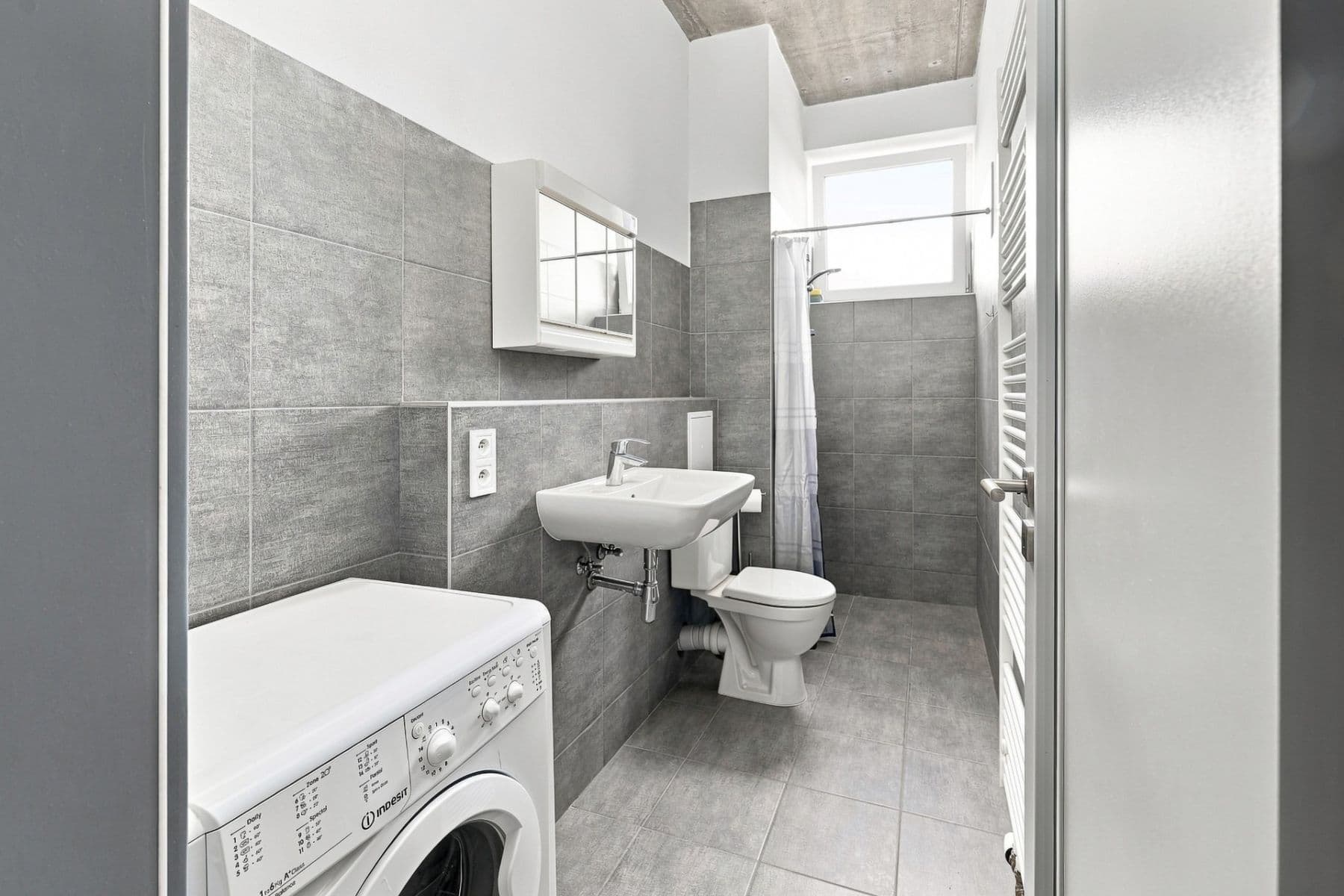 Pronájem kanceláře 34 m², Bečovská, Praha, Praha Pronájem kanceláře 34 m², Bečovská, Praha, Praha
