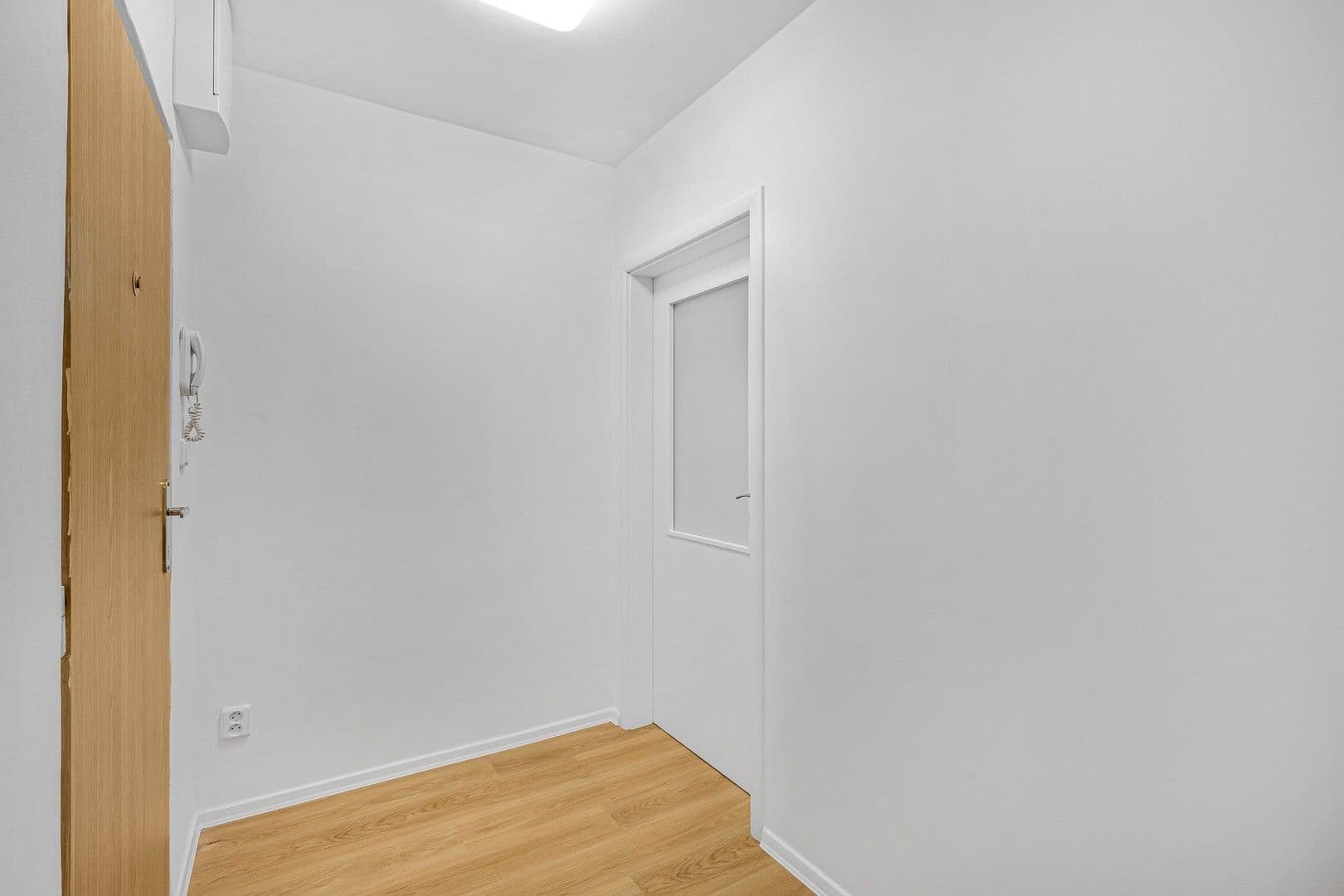 Pronájem bytu 2+kk 32 m², Jílovská, Praha, Praha Pronájem bytu 2+kk 32 m², Jílovská, Praha, Praha