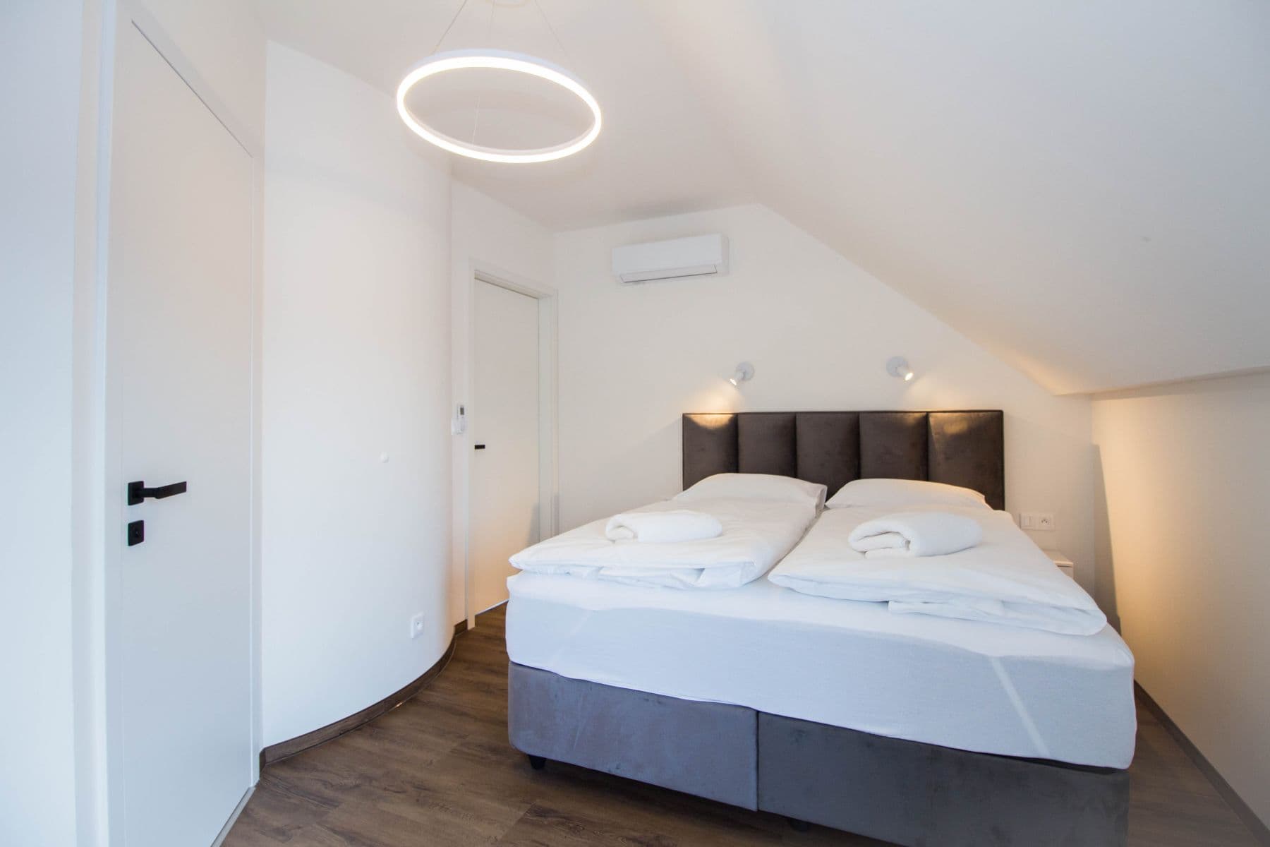 Pronájem bytu 74 m², Jüttnerova, Mikulov, Jihomoravský kraj Pronájem bytu 74 m², Jüttnerova, Mikulov, Jihomoravský kraj