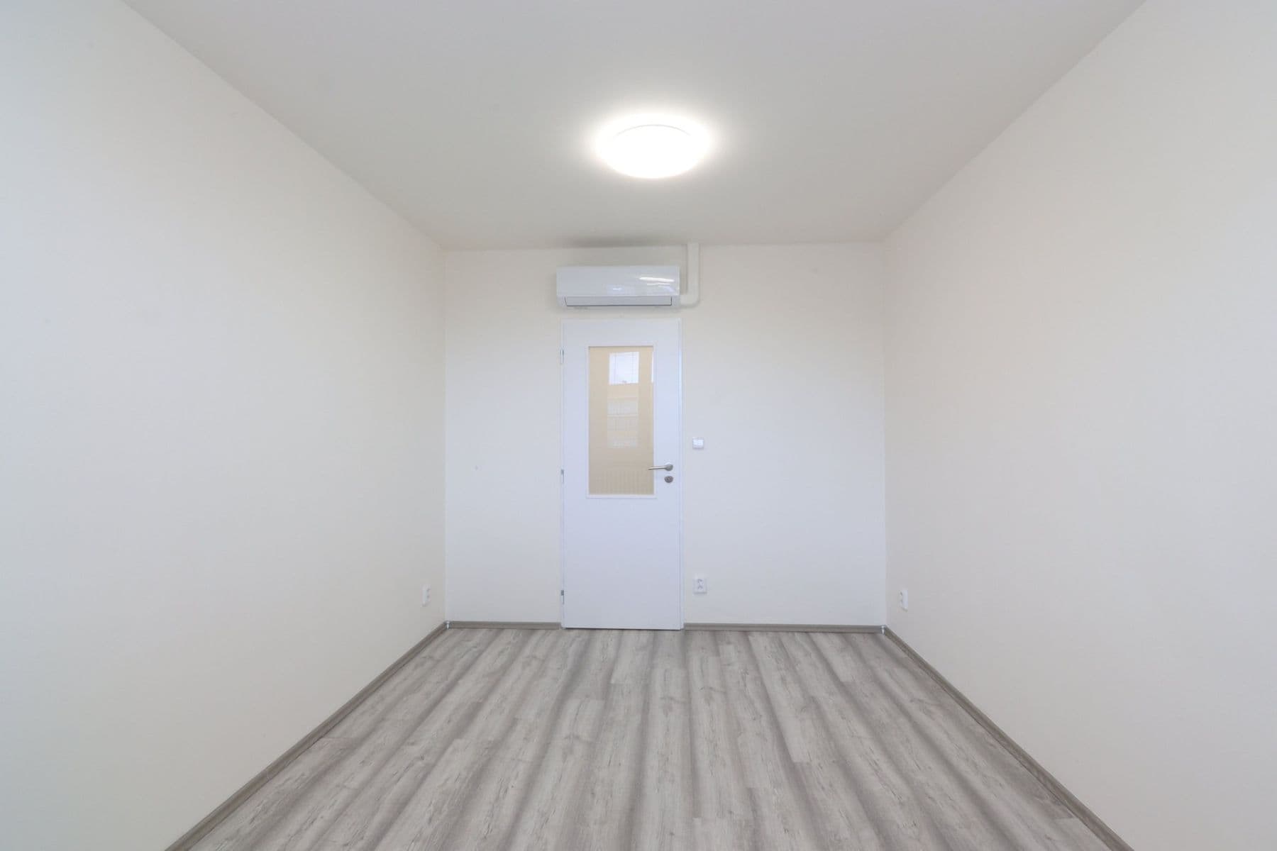 Pronájem bytu 3+1 74 m², Chalupkova, Praha, Praha Pronájem bytu 3+1 74 m², Chalupkova, Praha, Praha