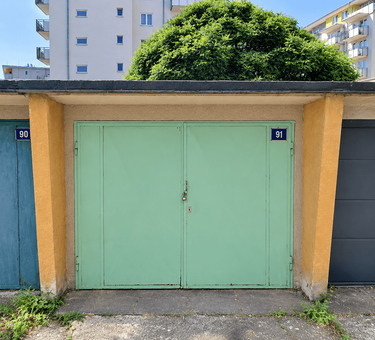 Prodej garáže 18 m², Uherské Hradiště, Zlínský kraj Prodej garáže 18 m², Uherské Hradiště, Zlínský kraj
