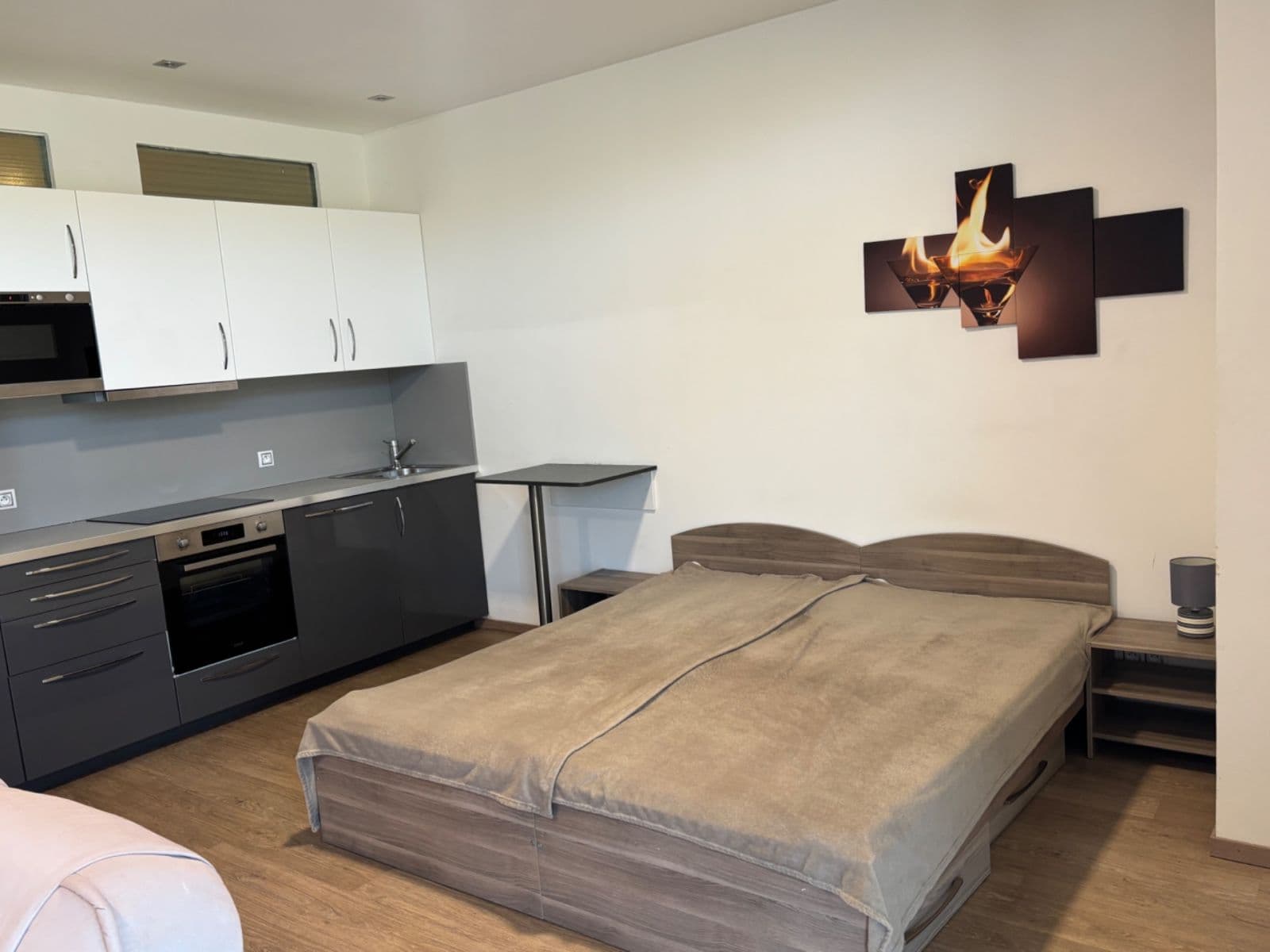 Pronájem bytu 1+1 48 m², Dostihová, Slušovice, Zlínský kraj Pronájem bytu 1+1 48 m², Dostihová, Slušovice, Zlínský kraj