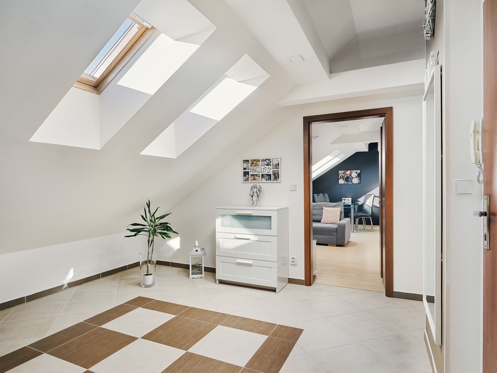 Prodej bytu 3+kk 105 m², Stochovská, Praha, Praha Prodej bytu 3+kk 105 m², Stochovská, Praha, Praha