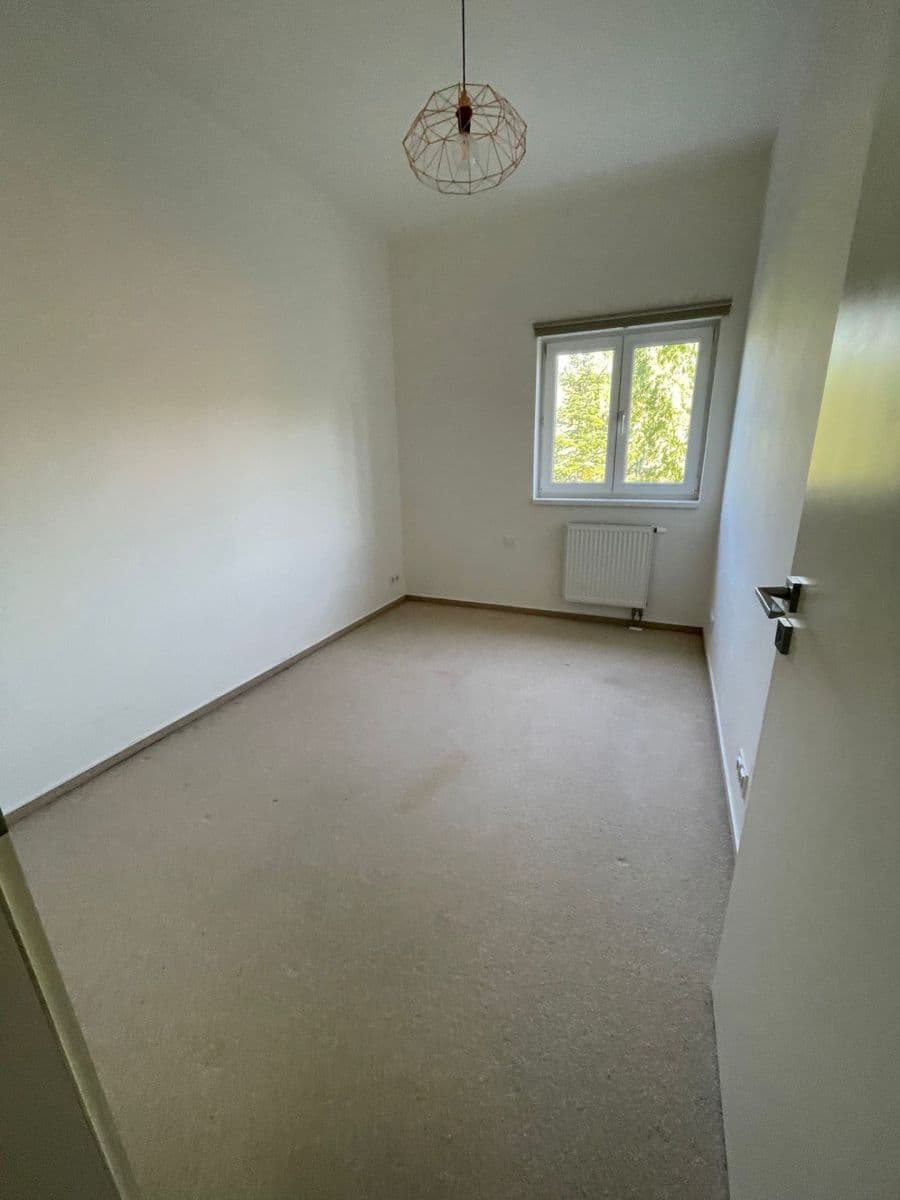 Pronájem bytu 4+kk 88 m², Mezitraťová, Praha, Praha Pronájem bytu 4+kk 88 m², Mezitraťová, Praha, Praha