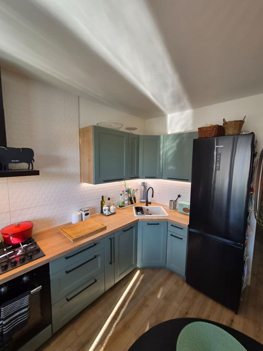 Prodej bytu 3+1 68 m², Herálecká III, Praha, Praha Prodej bytu 3+1 68 m², Herálecká III, Praha, Praha