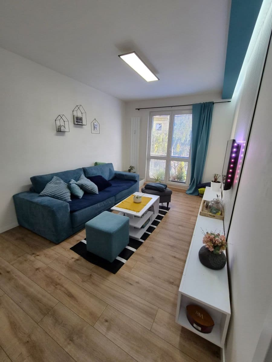 Prodej bytu 3+1 68 m², Herálecká III, Praha, Praha Prodej bytu 3+1 68 m², Herálecká III, Praha, Praha