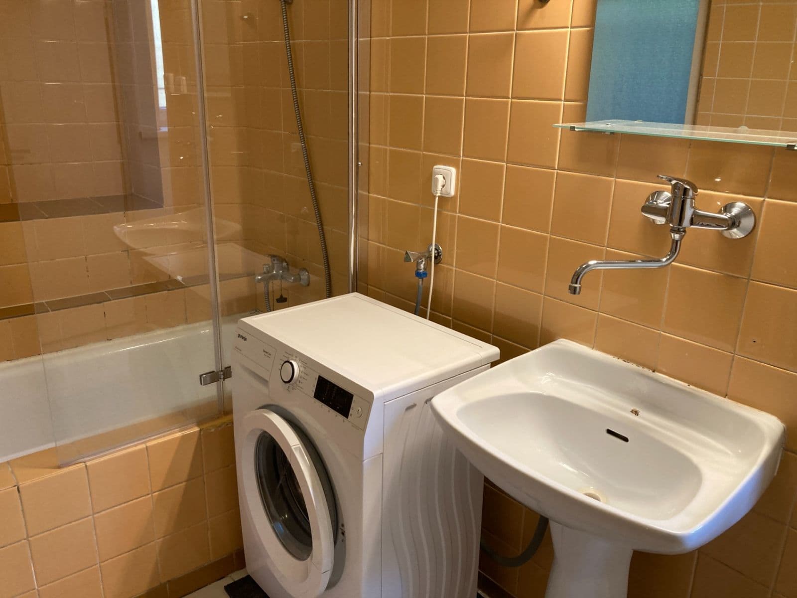 Pronájem bytu 2+1 92 m², Pod Klaudiánkou, Praha, Praha Pronájem bytu 2+1 92 m², Pod Klaudiánkou, Praha, Praha