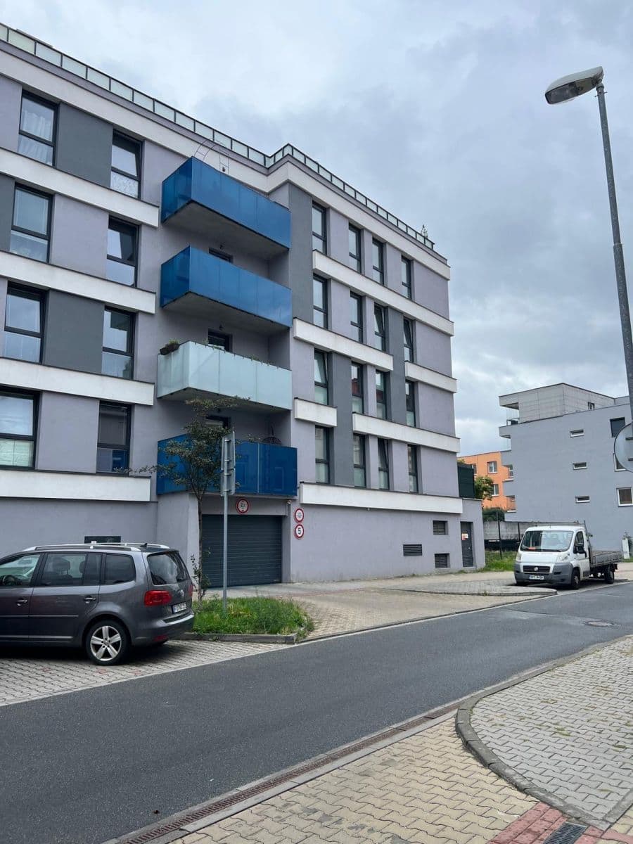 Prodej bytu 1+kk 38 m², Kollárova, Plzeň, Plzeňský kraj Prodej bytu 1+kk 38 m², Kollárova, Plzeň, Plzeňský kraj