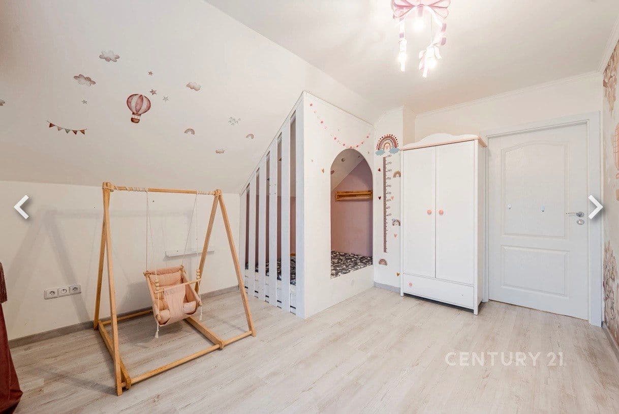 Prodej domu 157 m², pozemek 649 m², Dobročovice, Středočeský kraj Prodej domu 157 m², pozemek 649 m², Dobročovice, Středočeský kraj