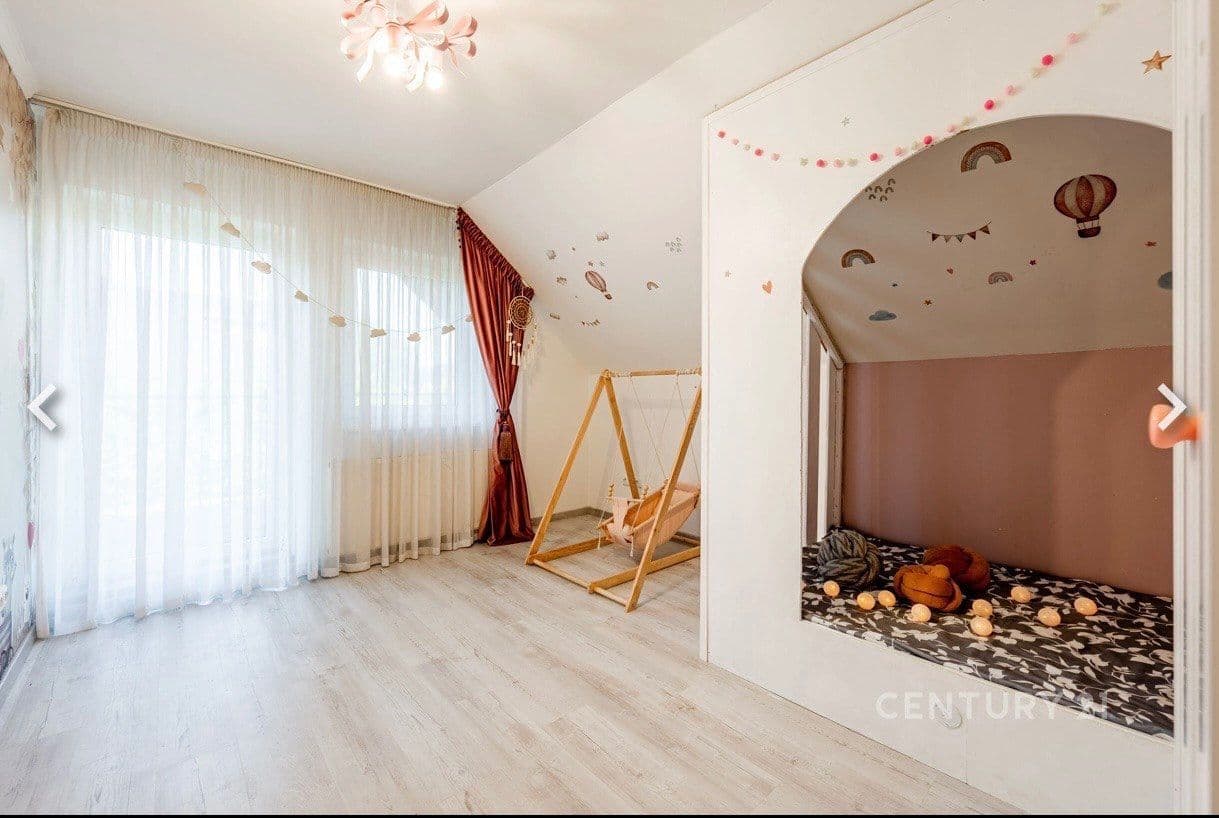 Prodej domu 157 m², pozemek 649 m², Dobročovice, Středočeský kraj Prodej domu 157 m², pozemek 649 m², Dobročovice, Středočeský kraj