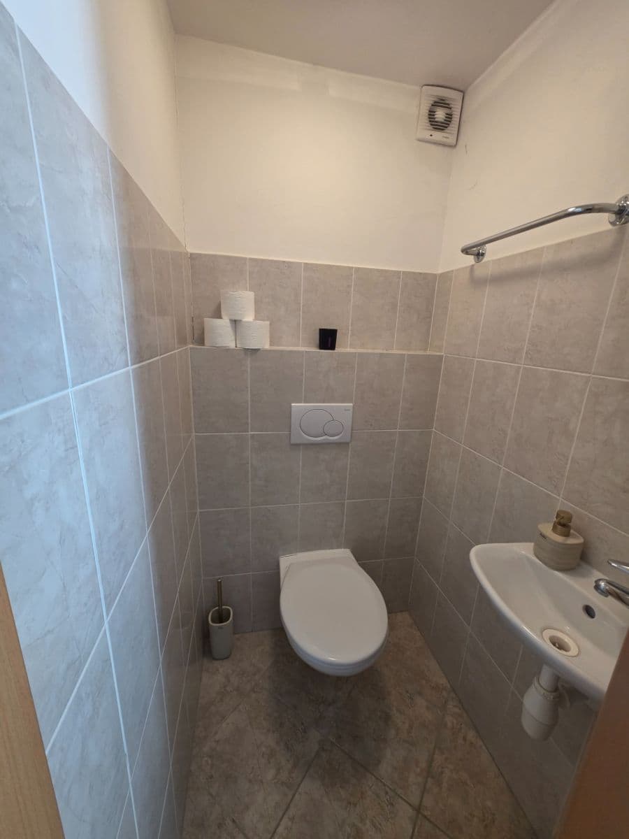 Pronájem bytu 2+kk 54 m², Podolí, Jihomoravský kraj Pronájem bytu 2+kk 54 m², Podolí, Jihomoravský kraj