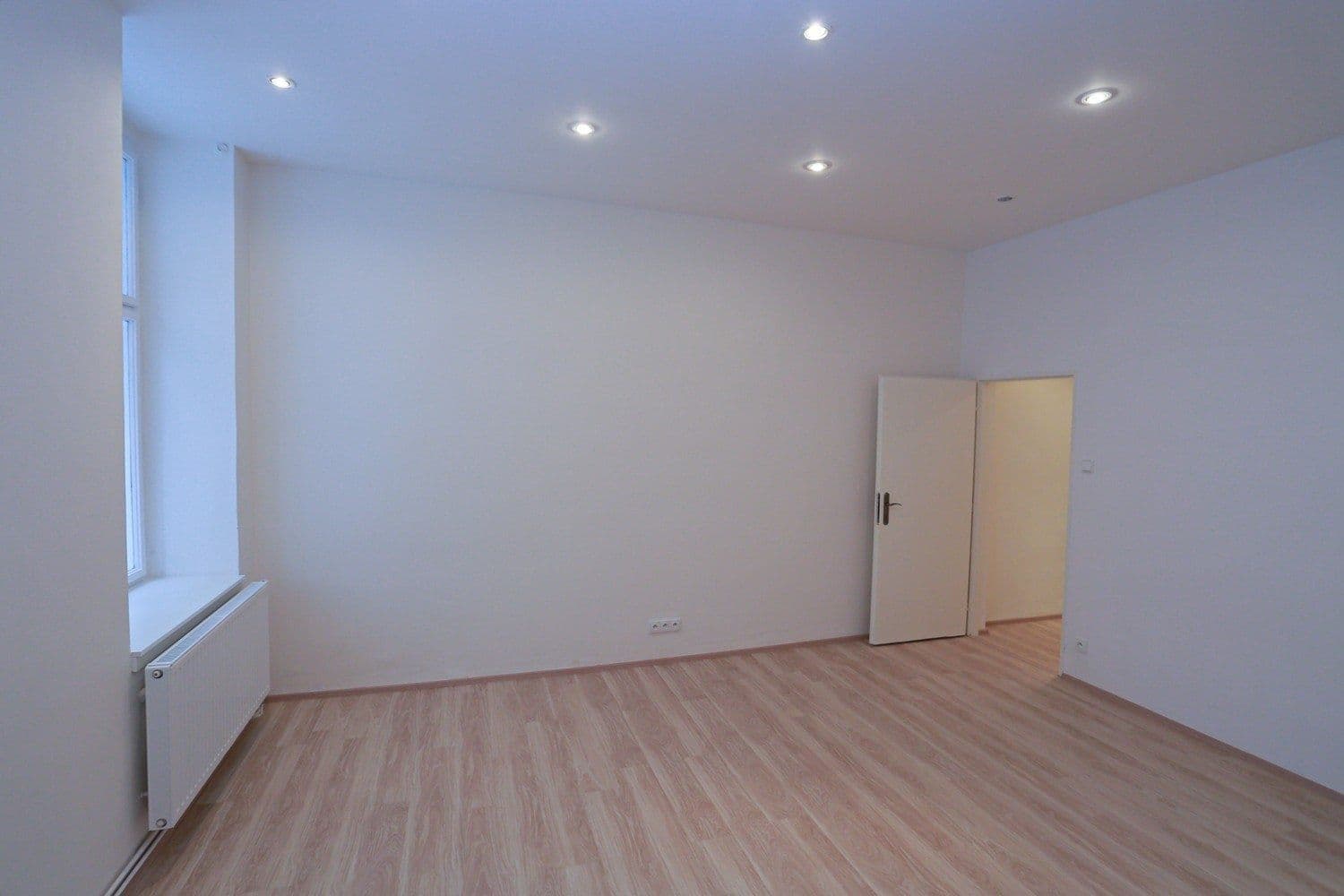 Pronájem bytu 1+1 45 m², Chelčického, Praha, Praha Pronájem bytu 1+1 45 m², Chelčického, Praha, Praha
