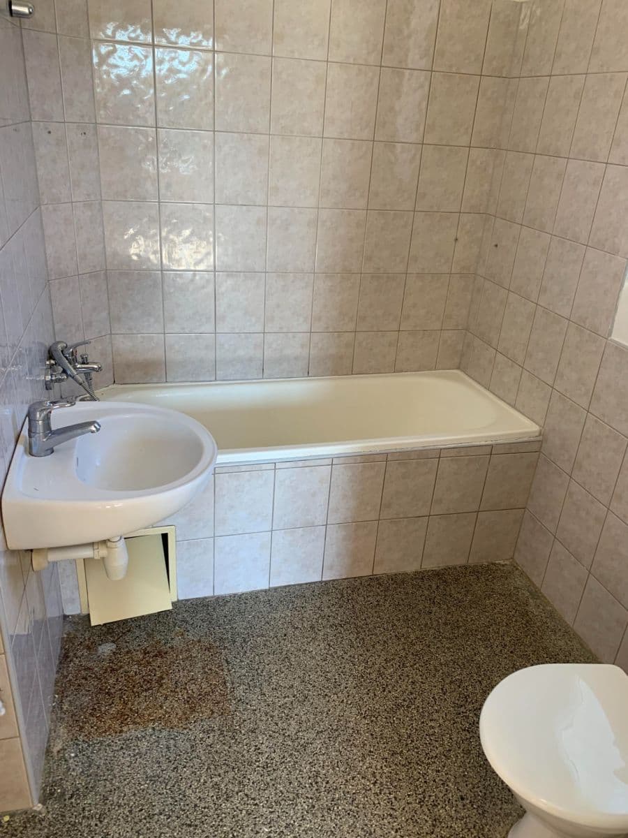 Pronájem bytu 1+1 38 m², Doudova, Praha, Praha Pronájem bytu 1+1 38 m², Doudova, Praha, Praha