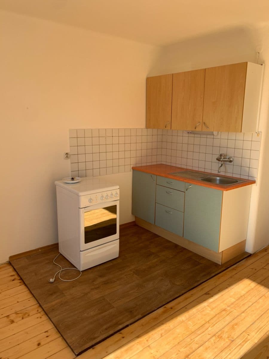 Pronájem bytu 1+1 38 m², Doudova, Praha, Praha Pronájem bytu 1+1 38 m², Doudova, Praha, Praha