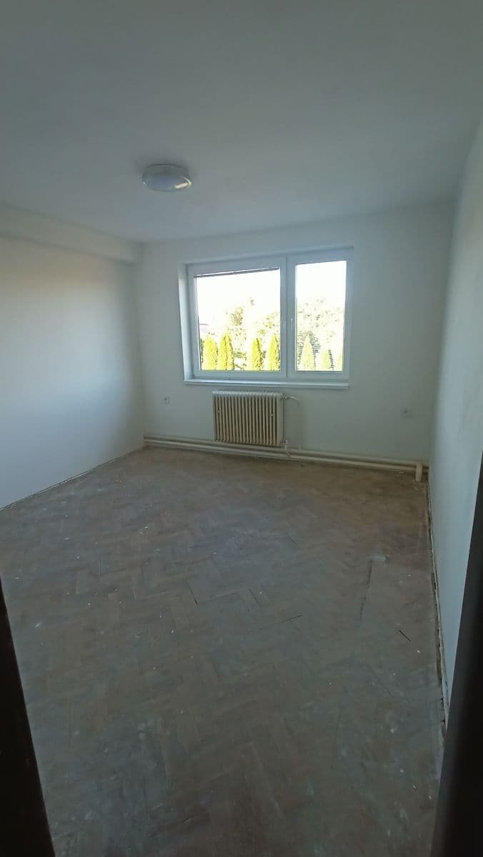 Prodej domu 320 m², pozemek 2.197 m², Polní Voděrady, Středočeský kraj Prodej domu 320 m², pozemek 2.197 m², Polní Voděrady, Středočeský kraj