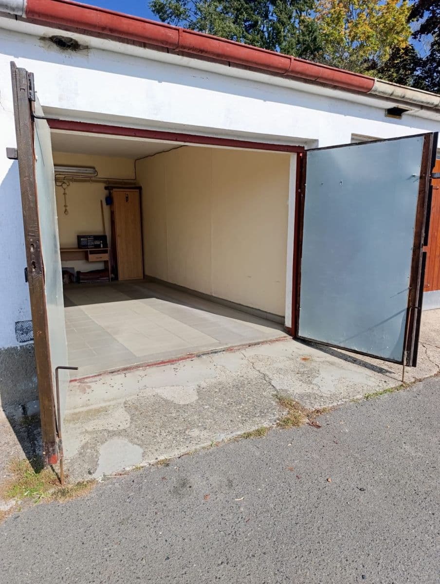 Prodej garáže 28 m², Zahradní, Most, Ústecký kraj Prodej garáže 28 m², Zahradní, Most, Ústecký kraj