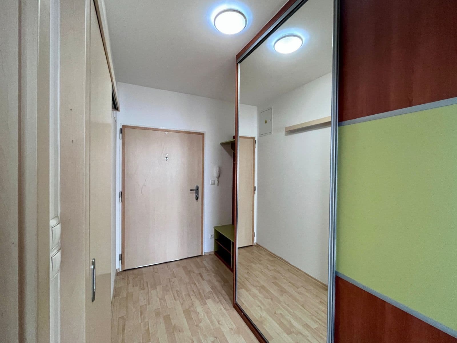 Prodej bytu 2+kk 51 m², U Hostavického potoka, Praha, Praha Prodej bytu 2+kk 51 m², U Hostavického potoka, Praha, Praha