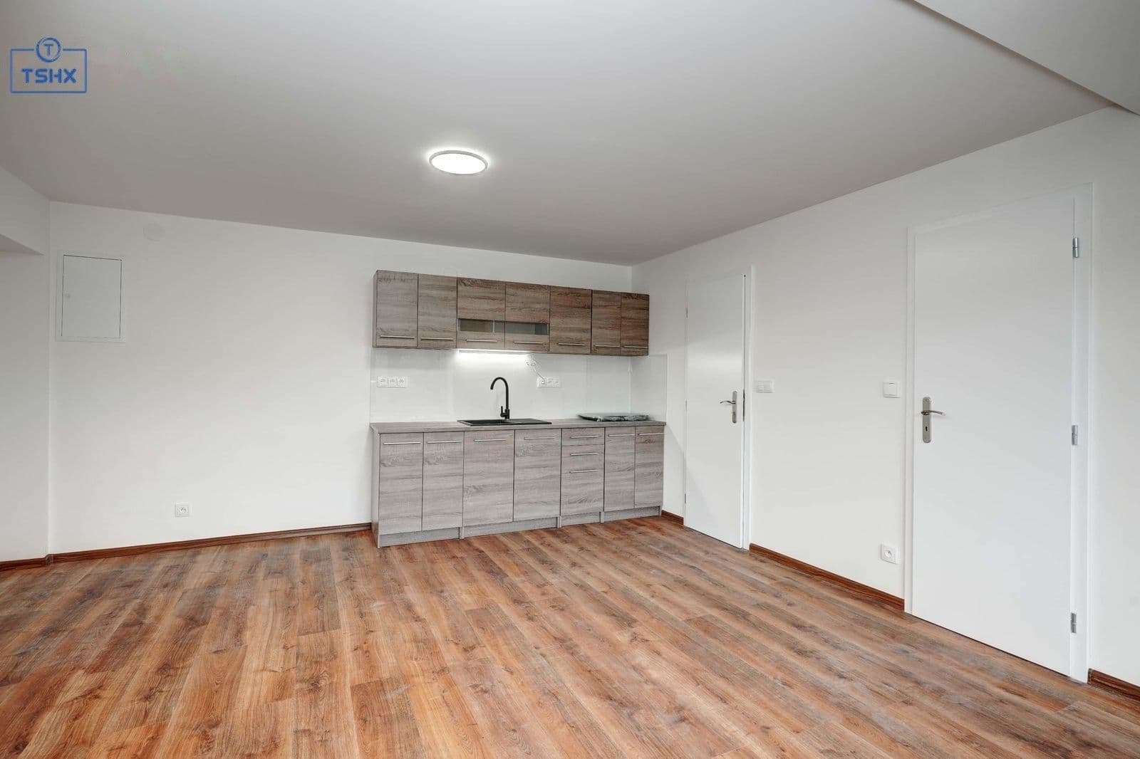 Pronájem bytu 1+kk 29 m², Viniční, Brno, Jihomoravský kraj Pronájem bytu 1+kk 29 m², Viniční, Brno, Jihomoravský kraj