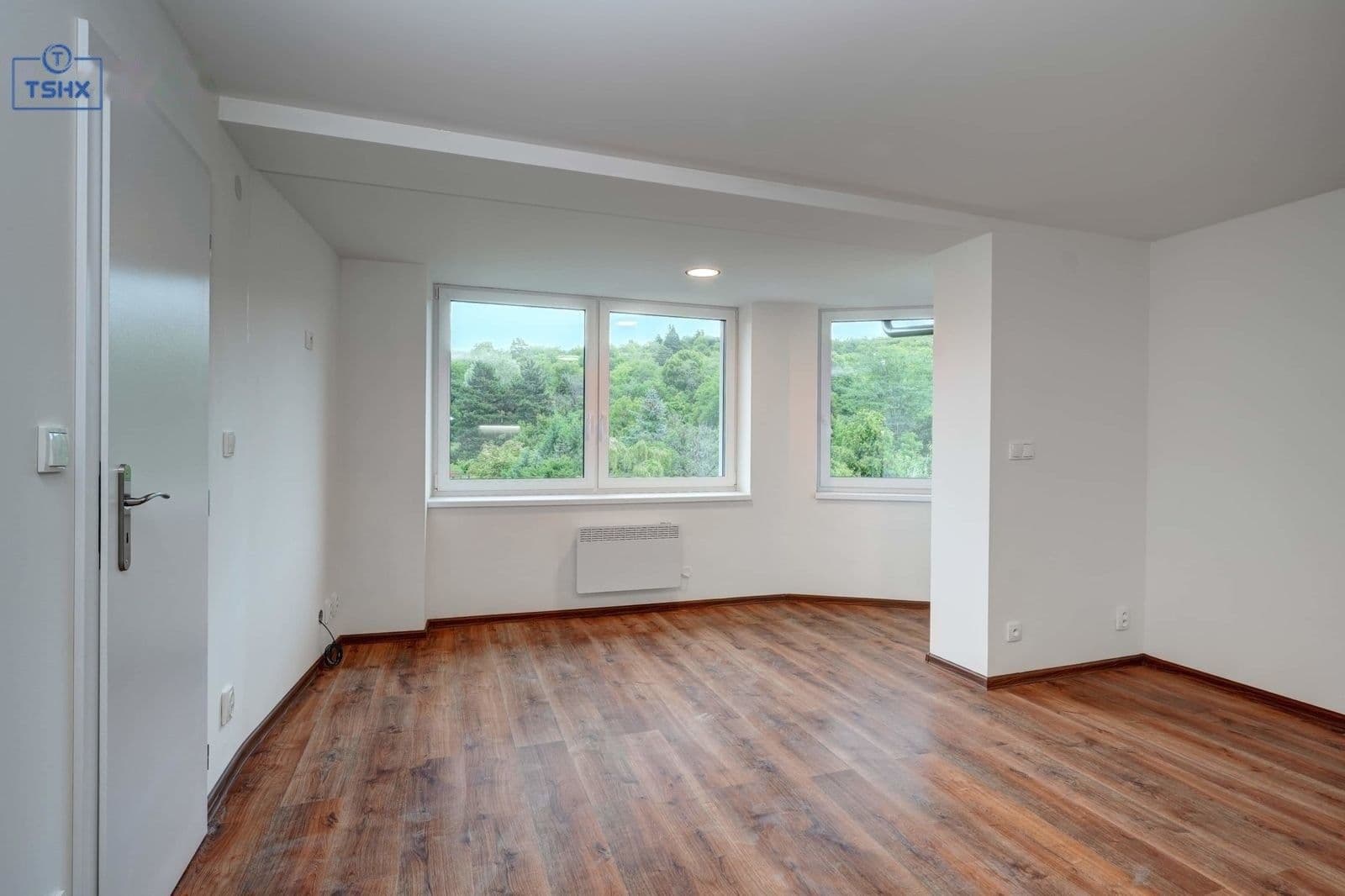Pronájem bytu 1+kk 29 m², Viniční, Brno, Jihomoravský kraj Pronájem bytu 1+kk 29 m², Viniční, Brno, Jihomoravský kraj