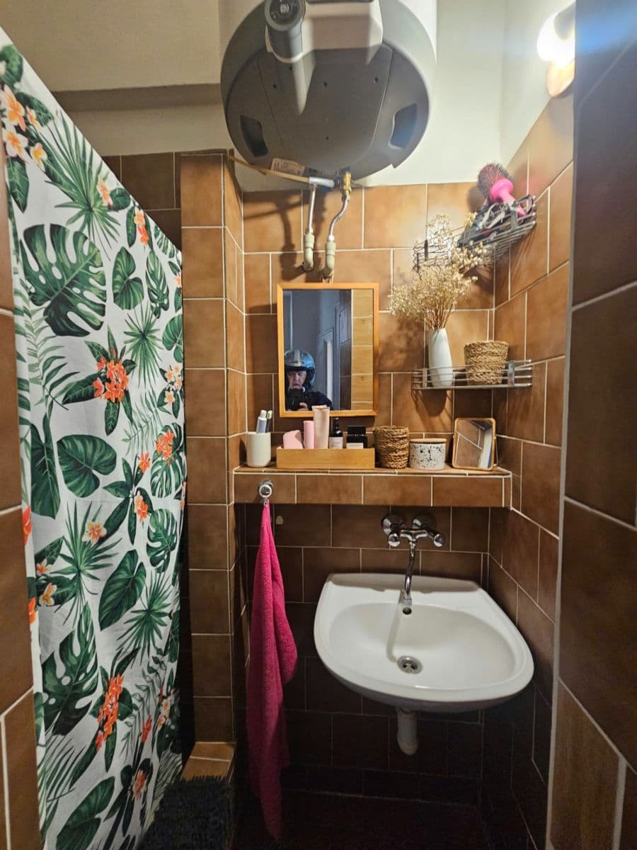 Pronájem bytu 1+1 40 m², Seifertova, Praha, Praha Pronájem bytu 1+1 40 m², Seifertova, Praha, Praha