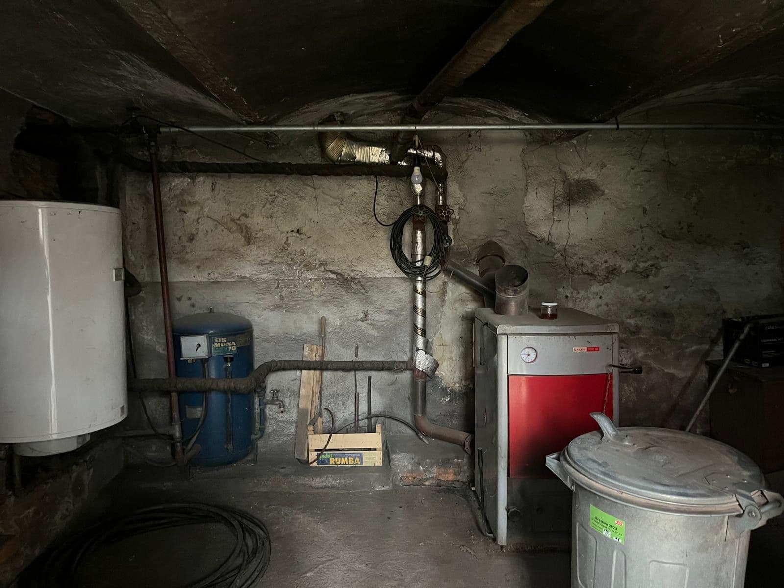 Prodej domu 100 m², pozemek 2.200 m², Březová, Středočeský kraj Prodej domu 100 m², pozemek 2.200 m², Březová, Středočeský kraj