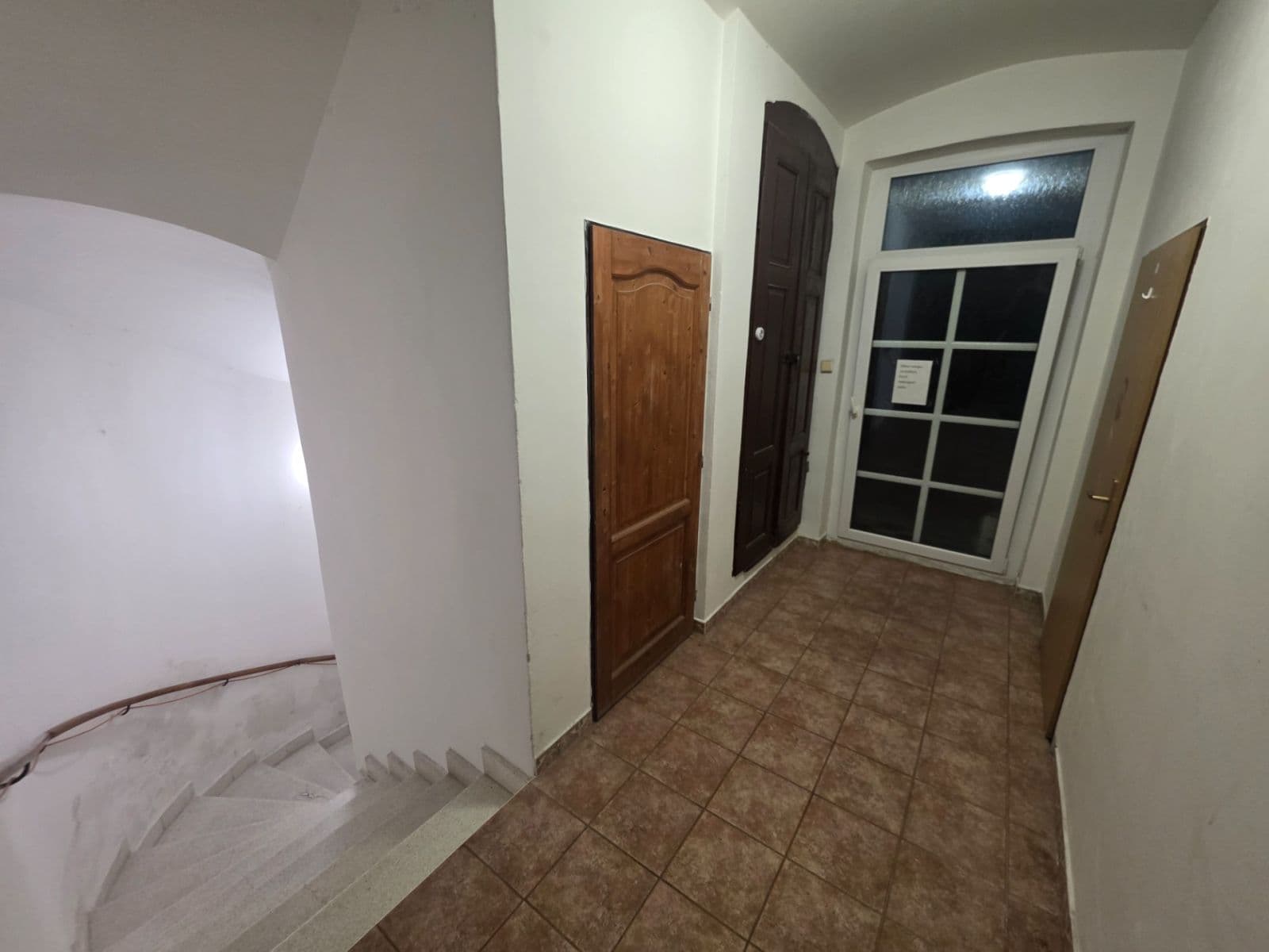 Pronájem bytu 3+kk 51 m², Hlavní, Panenské Břežany, Středočeský kraj Pronájem bytu 3+kk 51 m², Hlavní, Panenské Břežany, Středočeský kraj