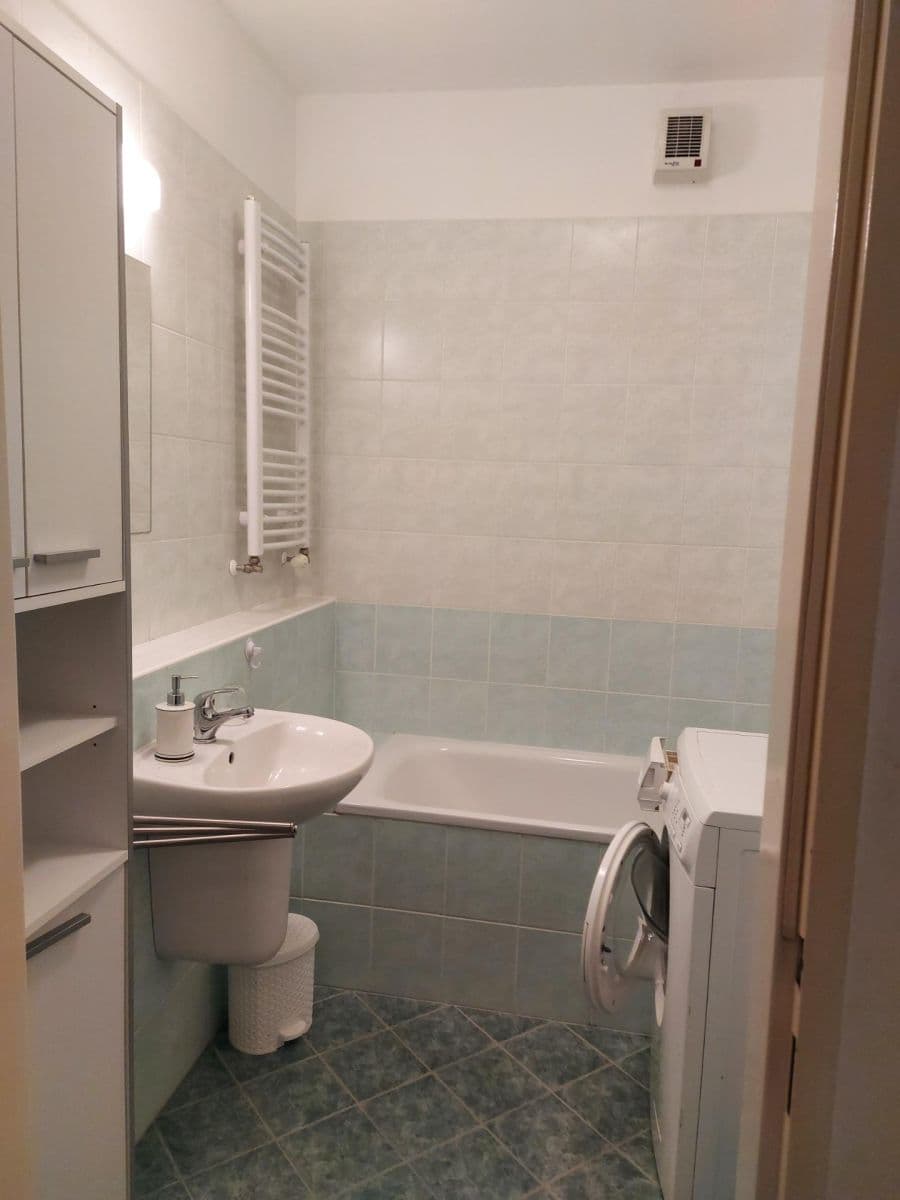 Pronájem bytu 2+kk 49 m², Poděbradská, Praha, Praha Pronájem bytu 2+kk 49 m², Poděbradská, Praha, Praha