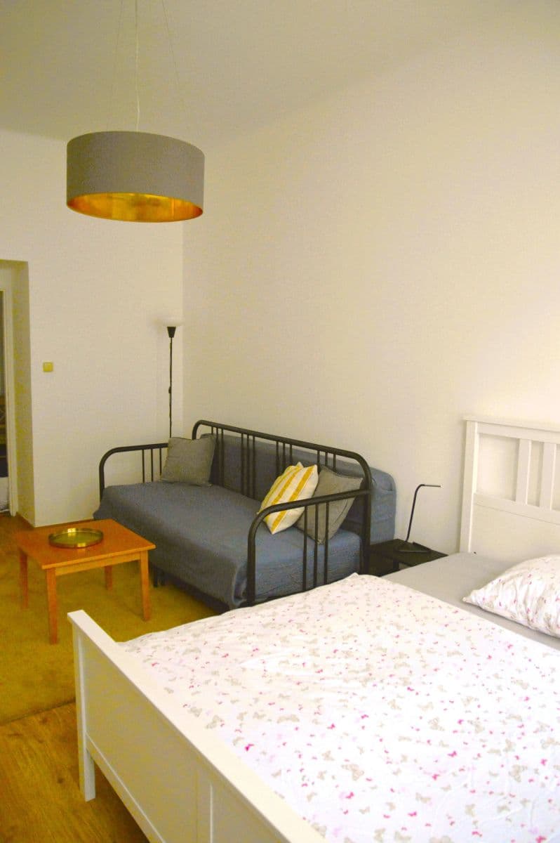 Pronájem bytu 33 m², Seifertova, Praha, Praha Pronájem bytu 33 m², Seifertova, Praha, Praha