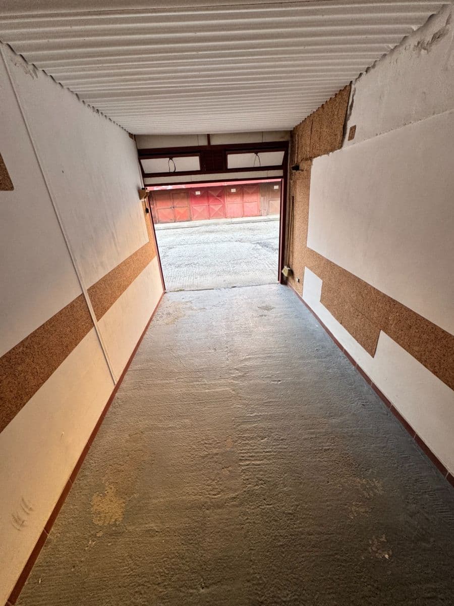 Prodej garáže 13 m², Bebravská, Vrakuňa, Bratislavský kraj Prodej garáže 13 m², Bebravská, Vrakuňa, Bratislavský kraj