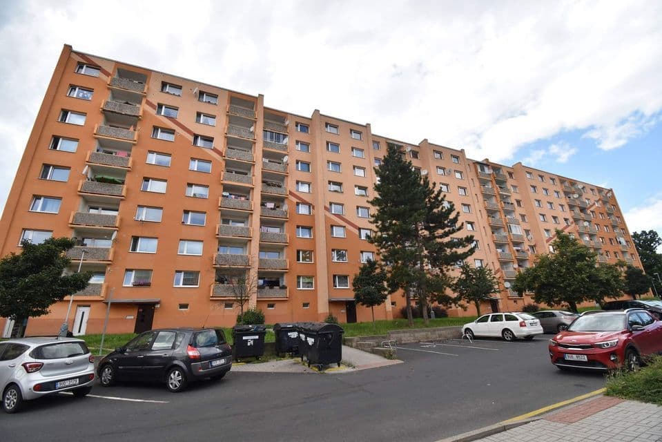 Pronájem bytu 1+1 40 m², Na Borku, Jirkov, Ústecký kraj Pronájem bytu 1+1 40 m², Na Borku, Jirkov, Ústecký kraj