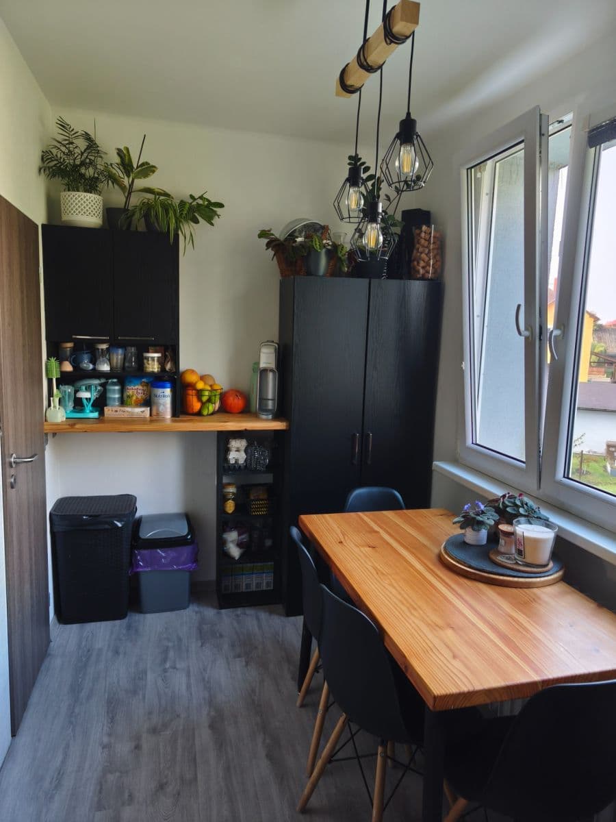 Prodej bytu 3+1 71 m², U Školy, Jablonné v Podještědí, Liberecký kraj Prodej bytu 3+1 71 m², U Školy, Jablonné v Podještědí, Liberecký kraj