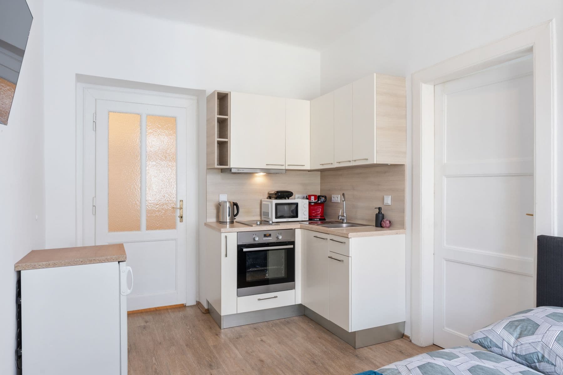 Pronájem bytu 53 m², Košická, Praha, Praha Pronájem bytu 53 m², Košická, Praha, Praha
