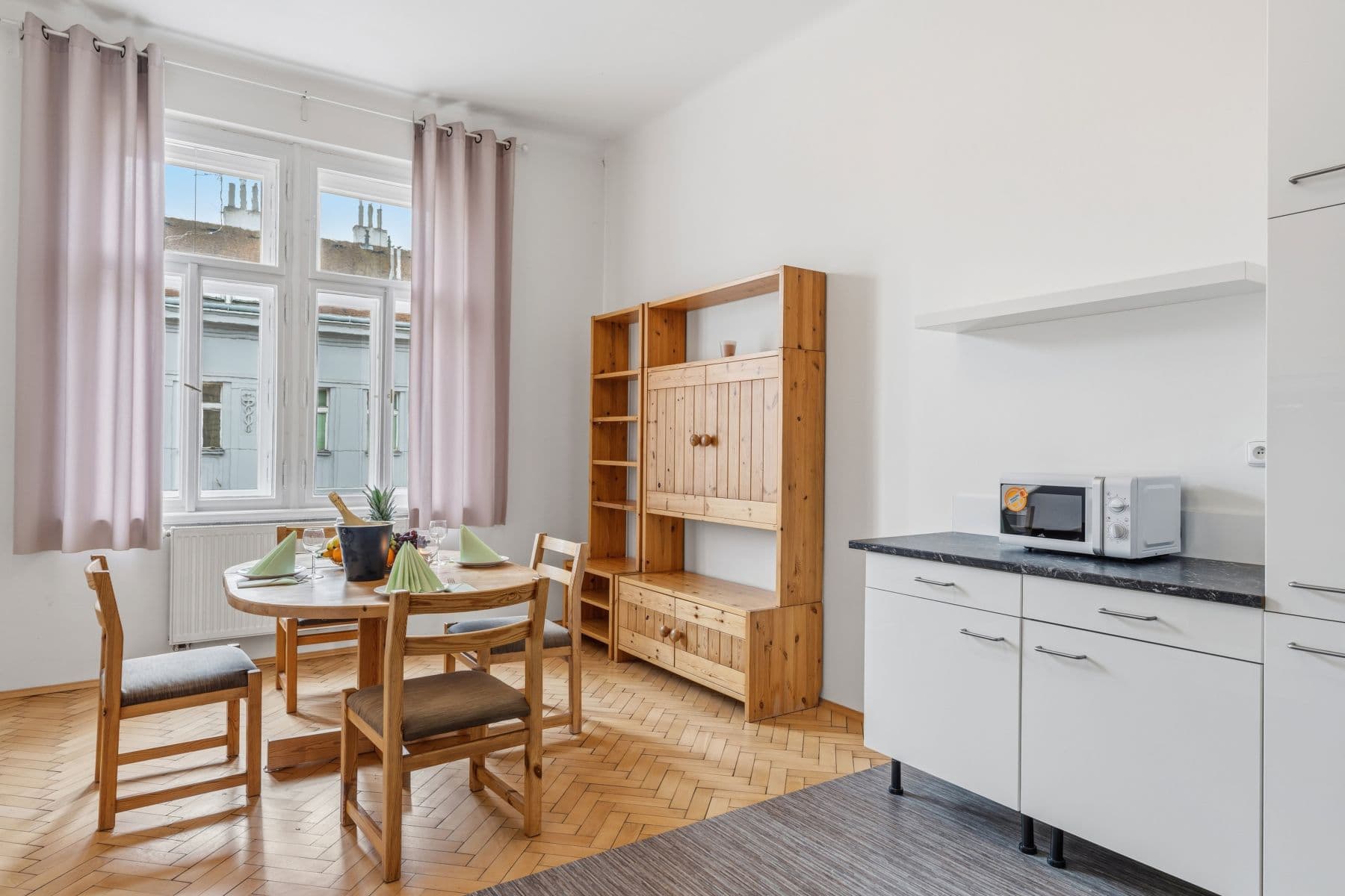Pronájem bytu 84 m², Milady Horákové, Praha, Praha Pronájem bytu 84 m², Milady Horákové, Praha, Praha