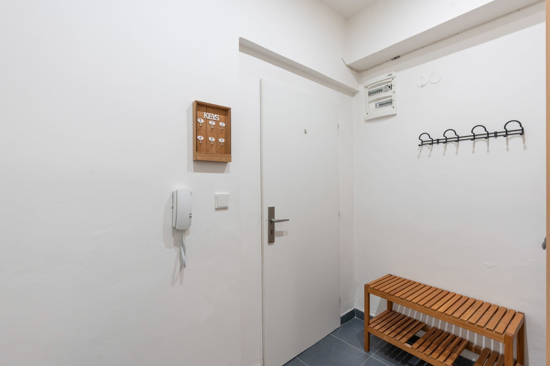 Pronájem bytu 60 m², Košická, Praha, Praha Pronájem bytu 60 m², Košická, Praha, Praha