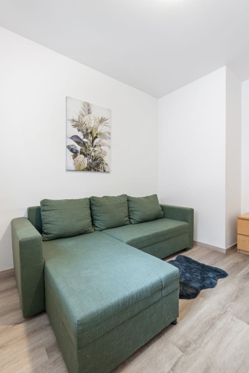 Pronájem bytu 60 m², Košická, Praha, Praha Pronájem bytu 60 m², Košická, Praha, Praha