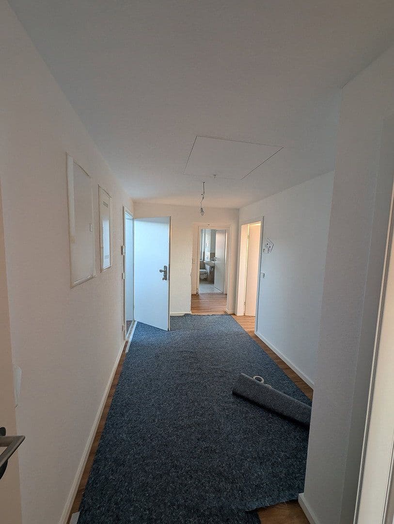 Pronájem bytu 4+1 69 m², Karpfenweg 16, Karlsruhe, Bádensko-Württembersko Pronájem bytu 4+1 69 m², Karpfenweg 16, Karlsruhe, Bádensko-Württembersko